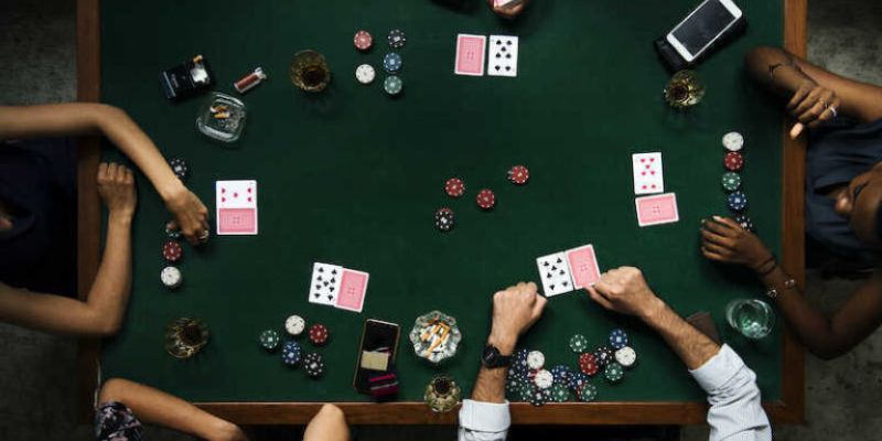 Tổng quan thông tin về bài Poker tại Iwin